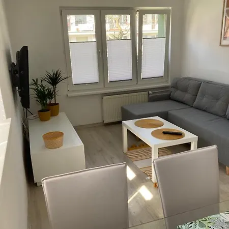 Uznamska Ambasada Apartmán