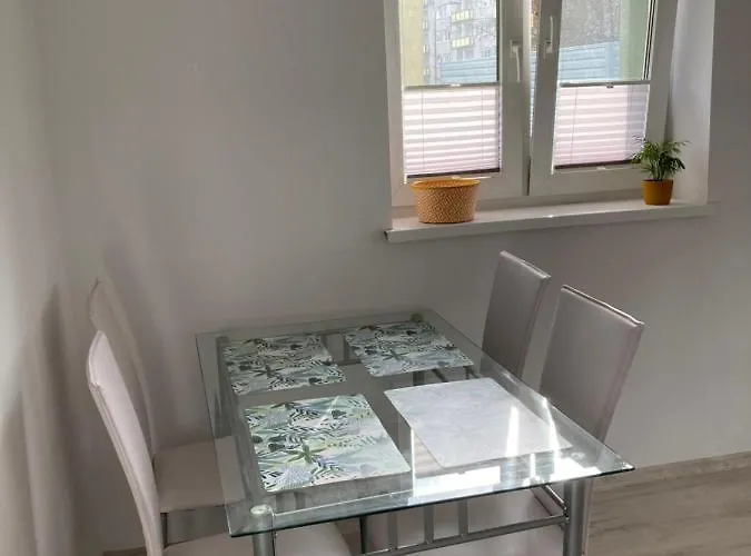 아파트 Uznamska Ambasada 슈비노우이스쳬